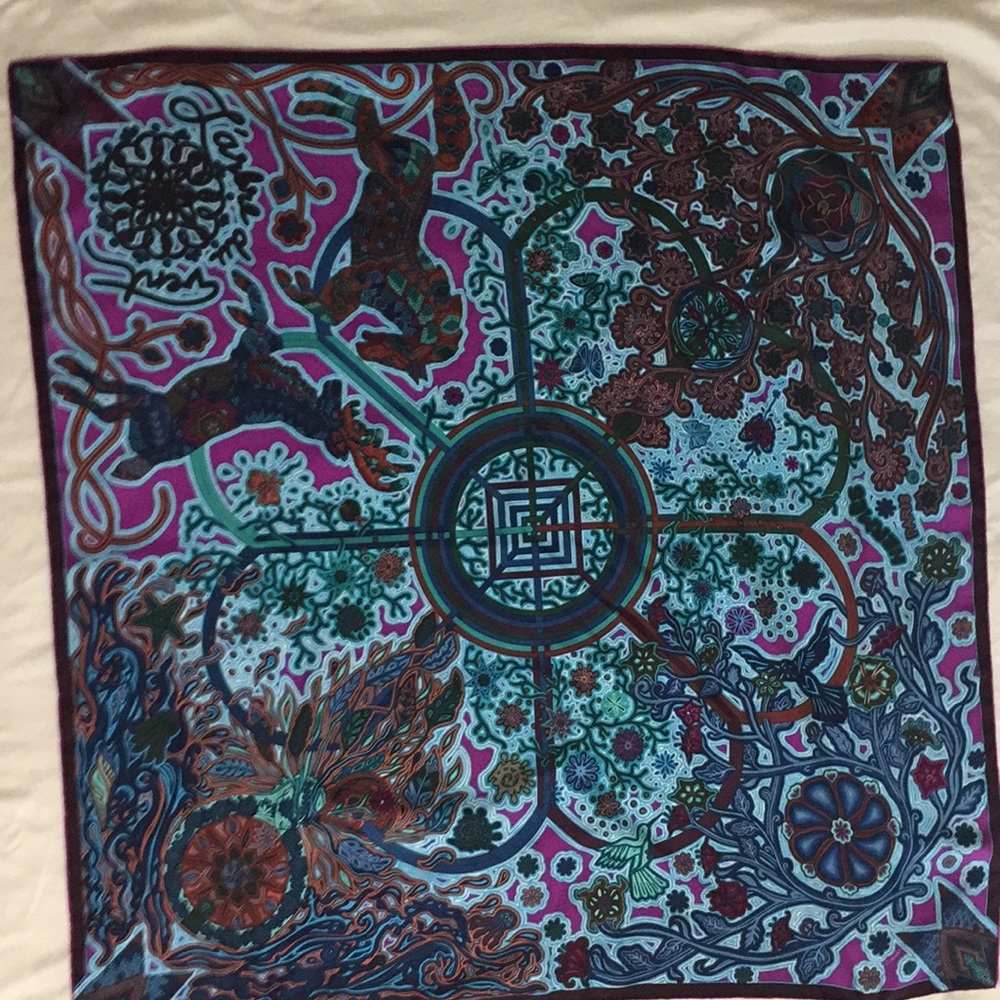 Hermès scarf